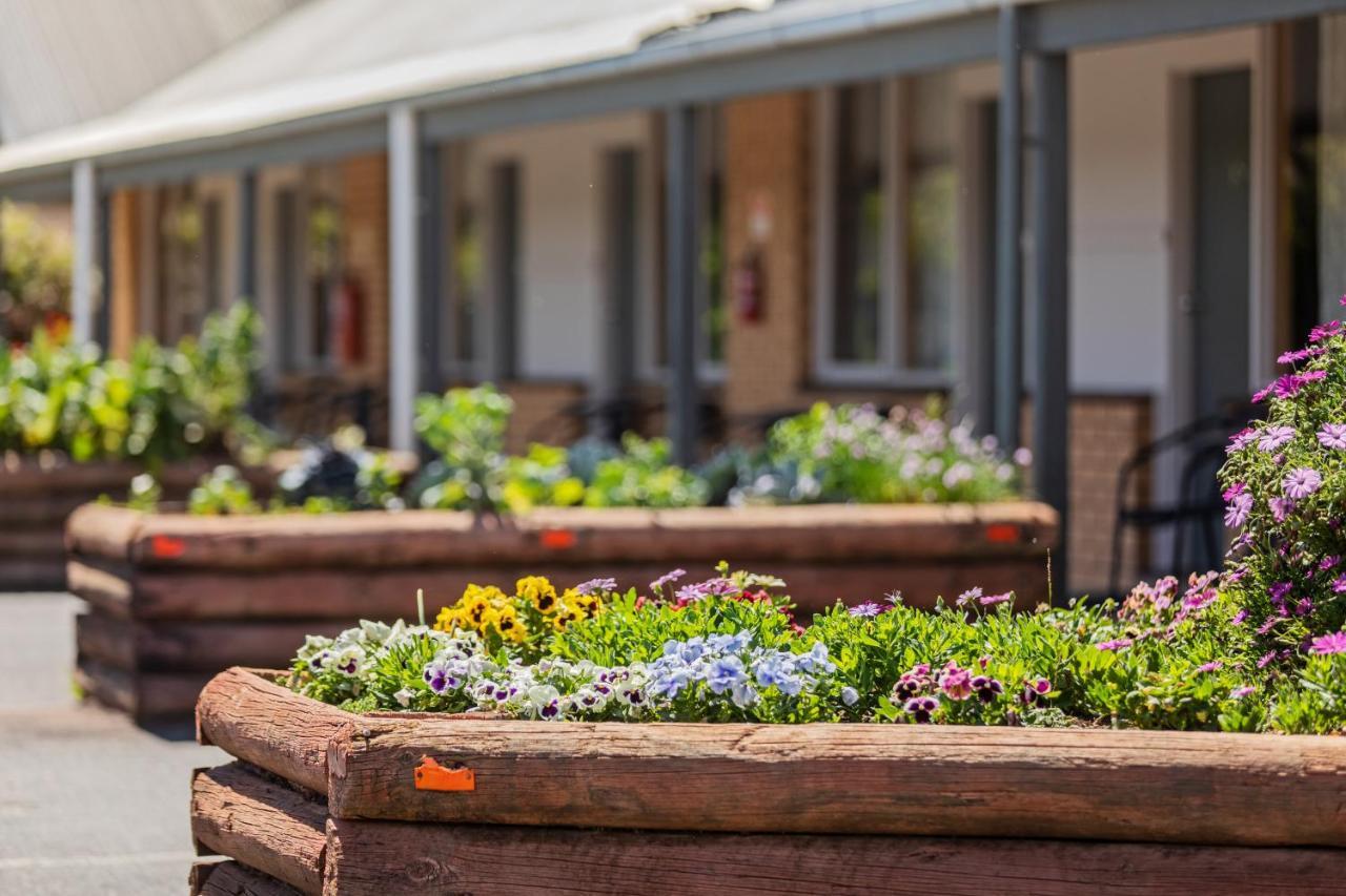 Maffra Motor Inn Экстерьер фото